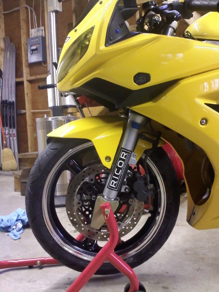 Polishing the lips on stock rims...Prject... Suzuki SV650 Riders Forum