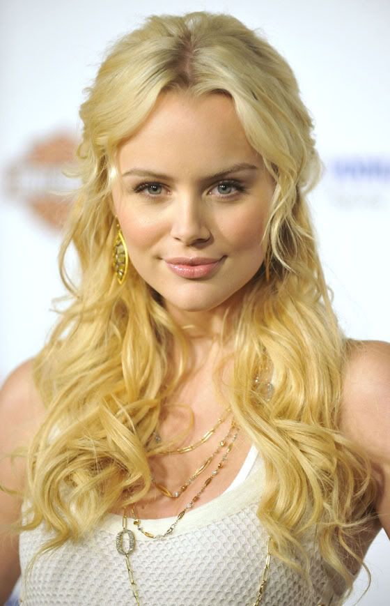 Read more in Babes Helena Mattsson