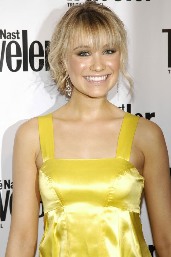 Katrina Bowden born September 19 1988 is an American actress from Wyckoff