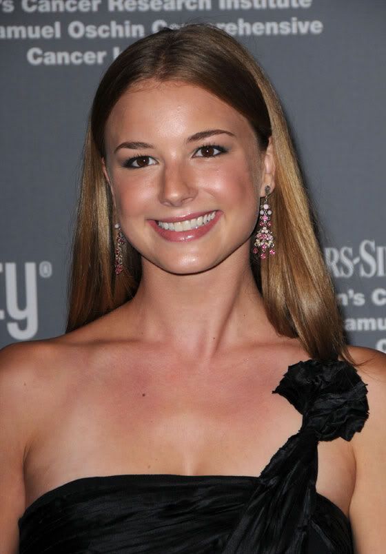 Read more in Babes Bastardly Hot or Not Emily VanCamp