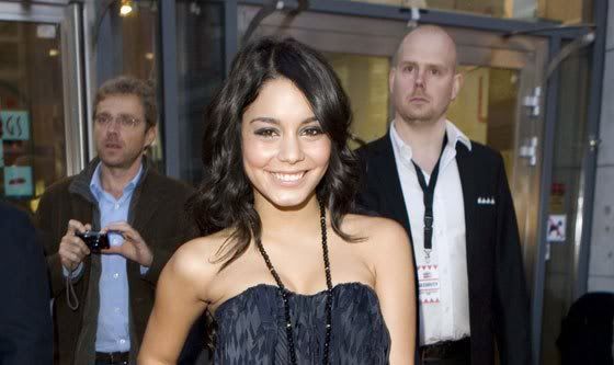 vanessa hudgens leaked 2009. Vanessa Hudgens Leaked Photos: