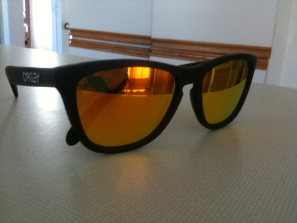 Oakley Frogskins Fire Iridium Oakley Frogskins Fire Iridium