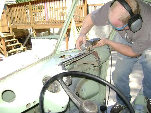 Image may have been reduced in size. Click image to view fullscreen.