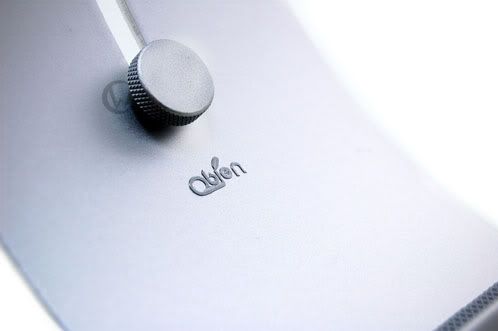 Obien iStand Arc 台灣製 鋁合金 平板電腦支架 16