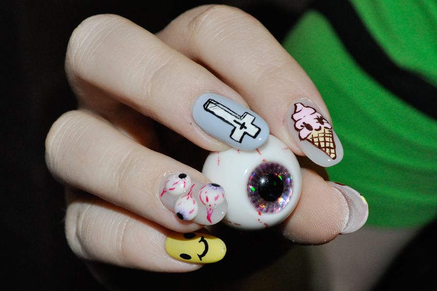 Fashion Hayley: Harajuku Nails by Clara H Nails