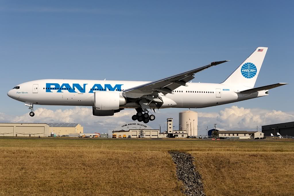Boeing 777-200LR Pan Am