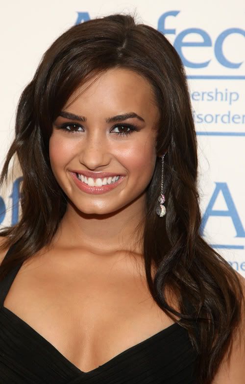 demi-lovato-5119-1