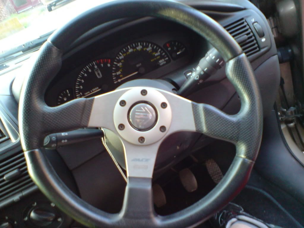 steeringwheel.jpg