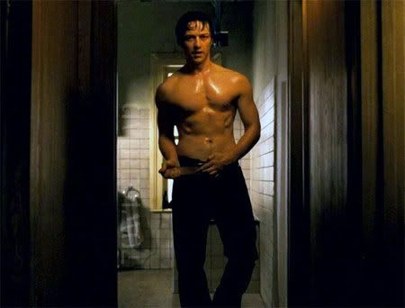 james_mcavoy_insanelyhot.jpg