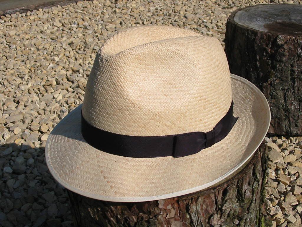 ChristyPanamahat001.jpg