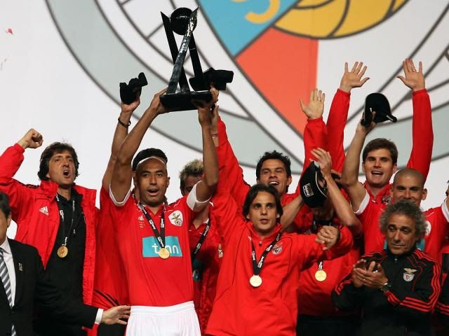 BenficaBwinCupWinner10-11.jpg
