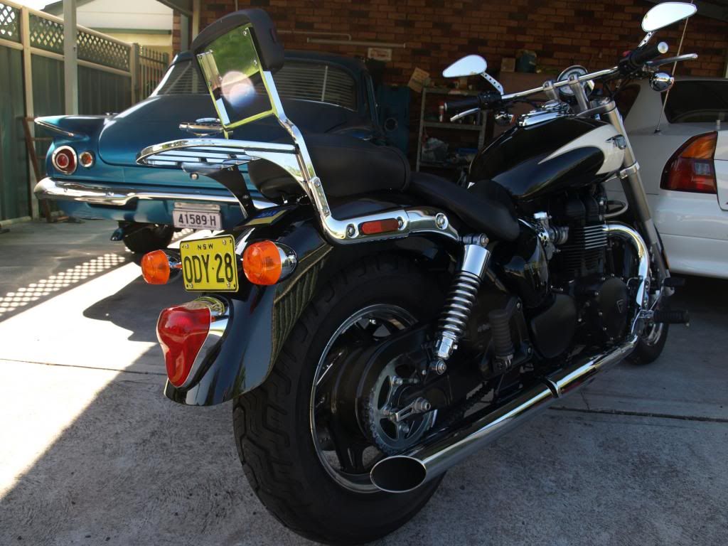 2010 Speedmaster with tall sissy bar and rack Triumph Rat Motorcycle