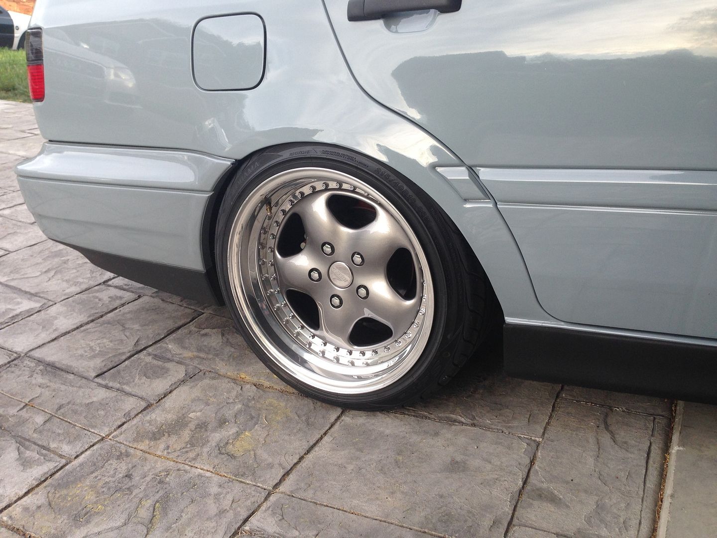 Vwvortex Com Fs 16 Quot Artec Edition L Yokohama S Drives