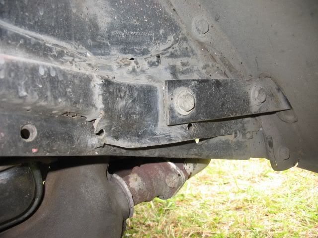 dodgeeleftrearbumpermount.jpg