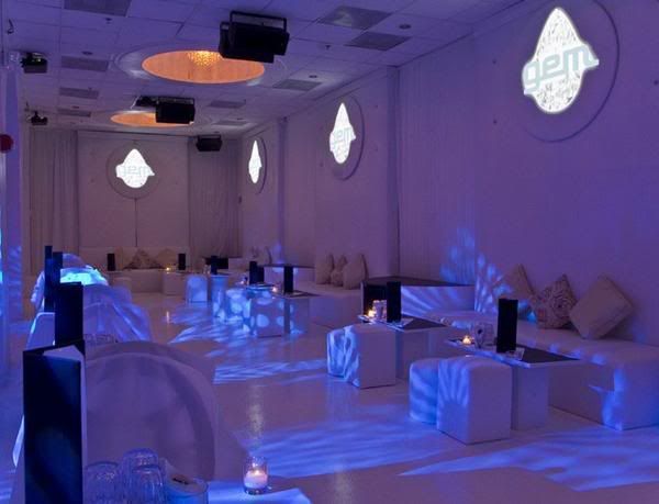 VIP LOUNGE Pictures, Images and Photos