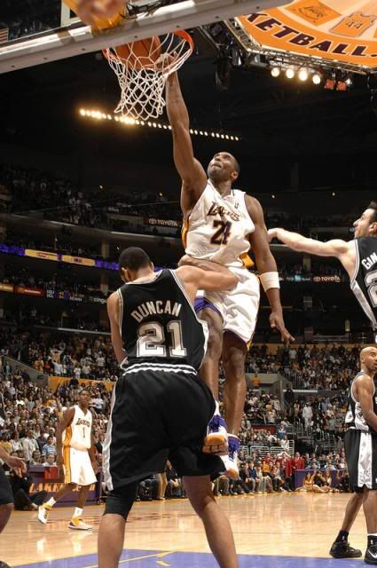 kobe-dunks-over-tim-duncan-full_get.jpg