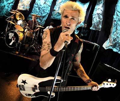 03greenday_dg-1.jpg