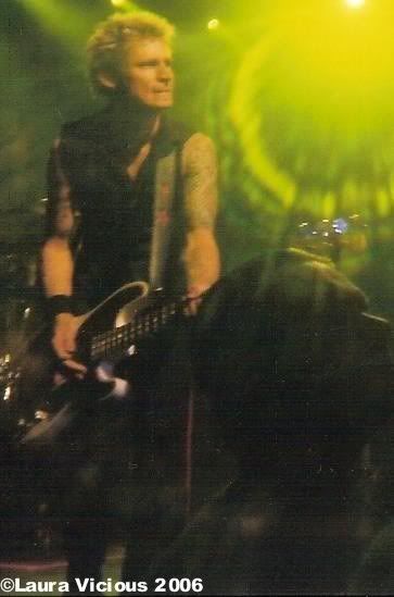 Mike_Dirnt67257235.jpg