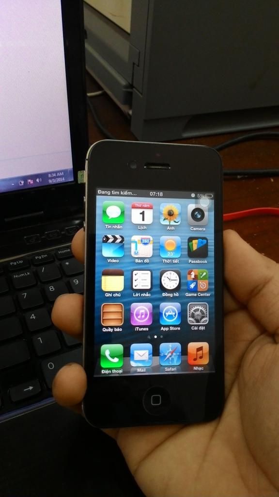 HCM - Vũng Tàu cần bán Iphone 4S - 16GB Quốc tế giá 5 Triệu 2