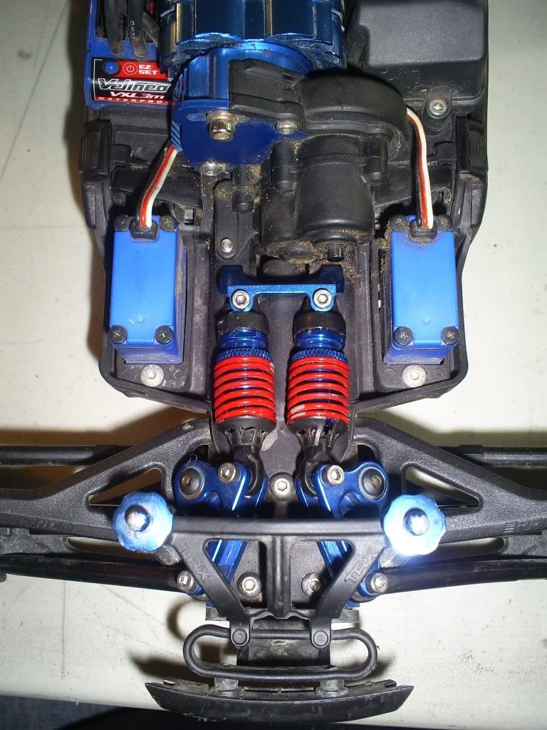 e revo steering servo