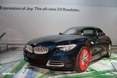 Фотки Art-car на основе нового BMW Z4 на автошоу в Нью-йорке