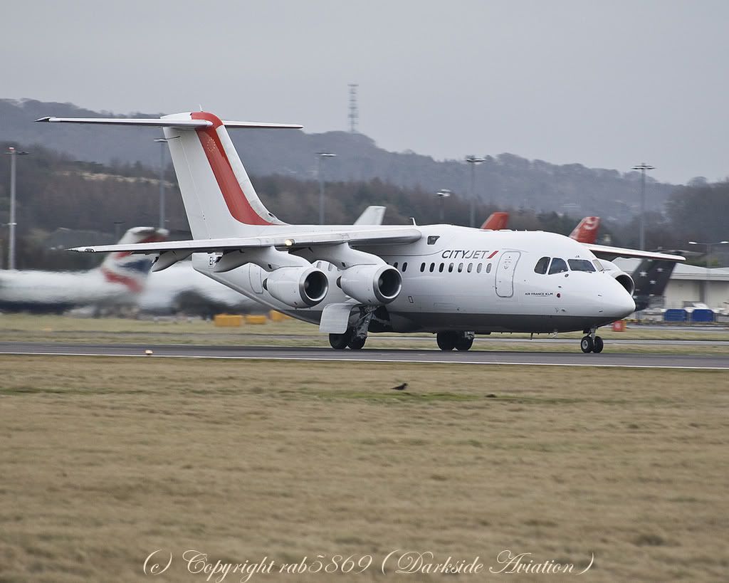 http://i216.photobucket.com/albums/cc86/spotter_05/26-12-07/cityjet-border.jpg