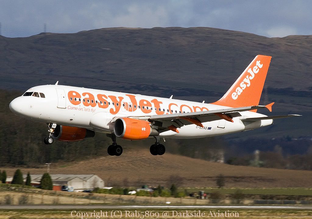 http://i216.photobucket.com/albums/cc86/spotter_05/EGPF%2025-03-08/easyjet2-border.jpg