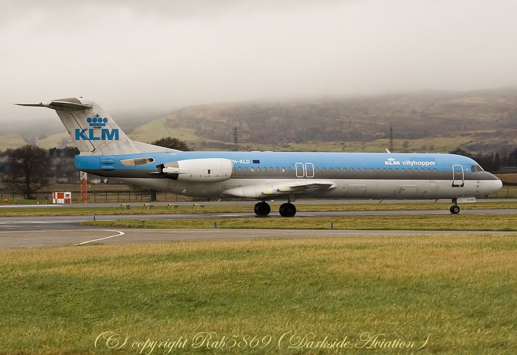 http://i216.photobucket.com/albums/cc86/spotter_05/EGPF%2029-12-07/klm-border.jpg