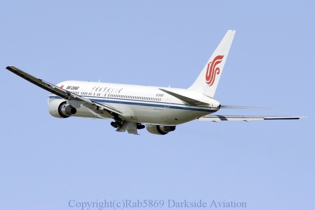 http://i216.photobucket.com/albums/cc86/spotter_05/EGPH%2010-05-09/airchinab24962-border.jpg