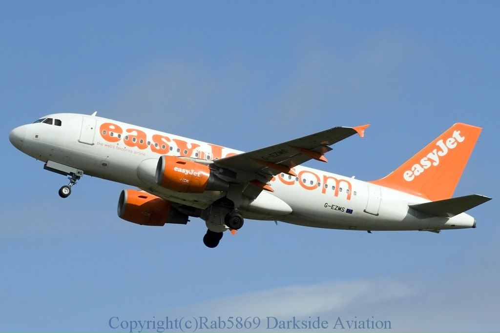 http://i216.photobucket.com/albums/cc86/spotter_05/EGPH%2010-05-09/easyjetg-ezms-border.jpg