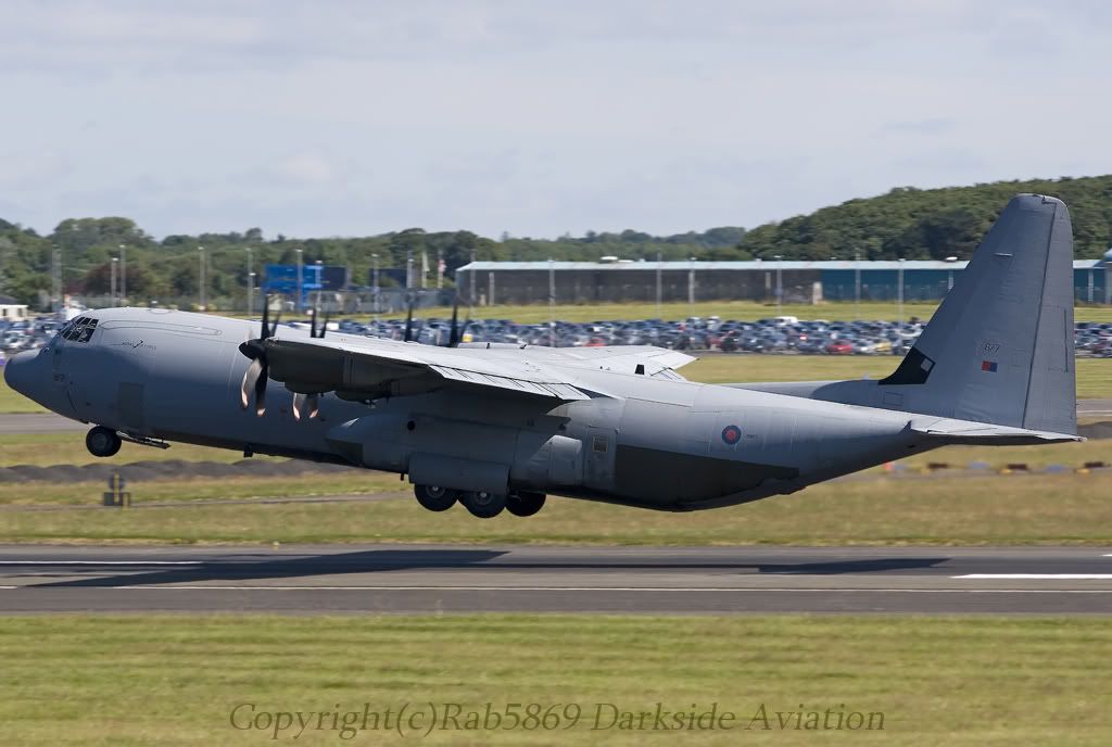 http://i216.photobucket.com/albums/cc86/spotter_05/EGPK%2010-07-09/zh877royalairforce2-border.jpg