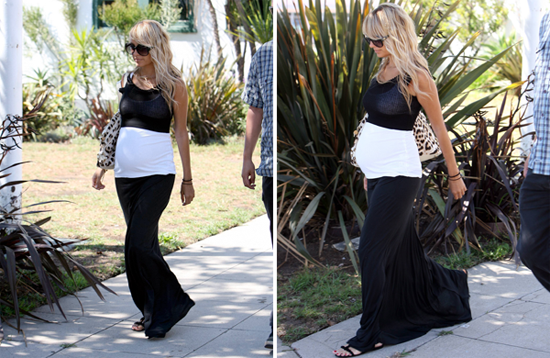 nicole richie pregnant Pictures, Images and Photos